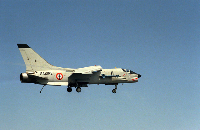 french-marine-f-8e